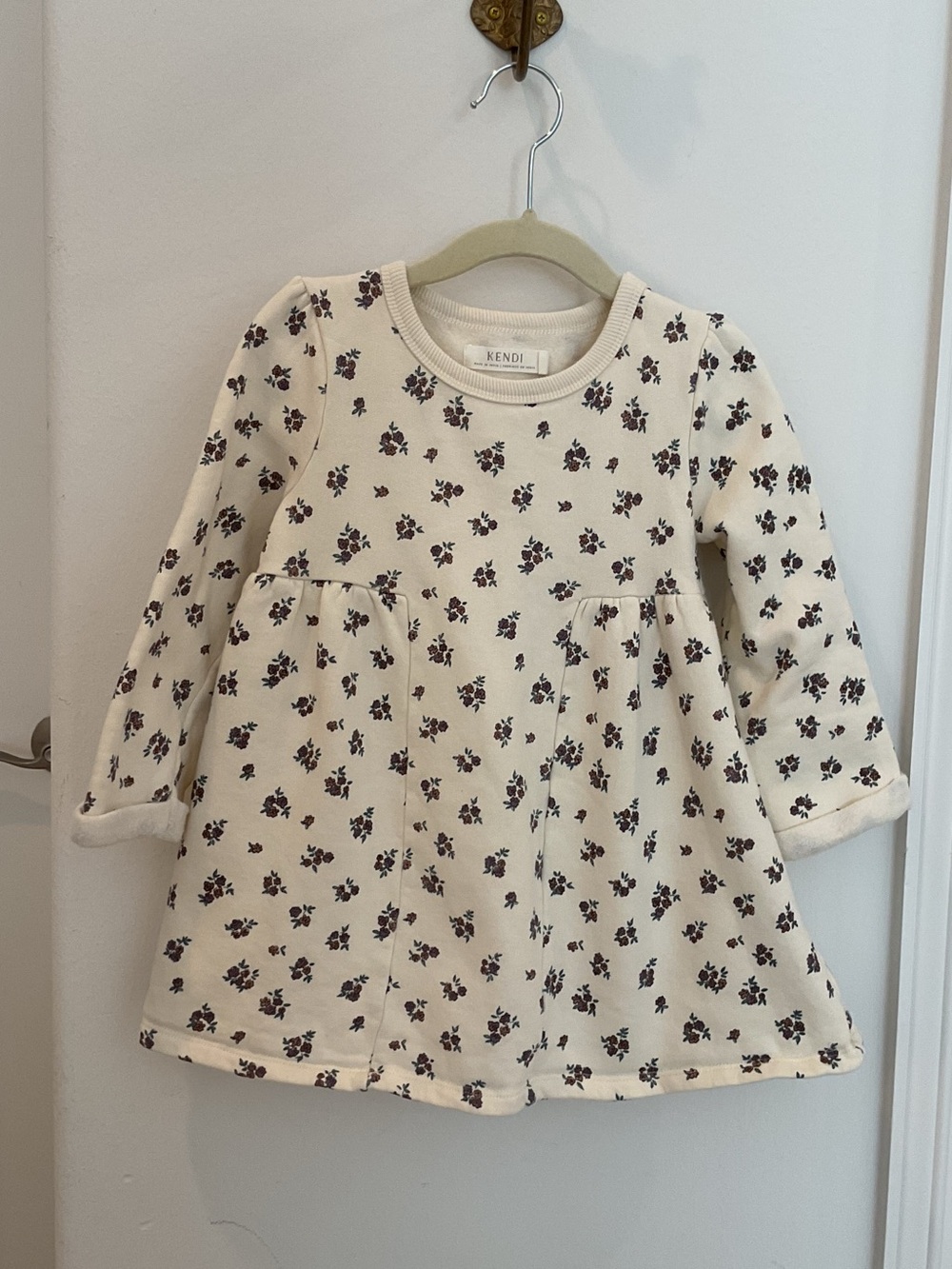 KENDI Size 4